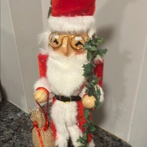 Festive Red Holiday Decor